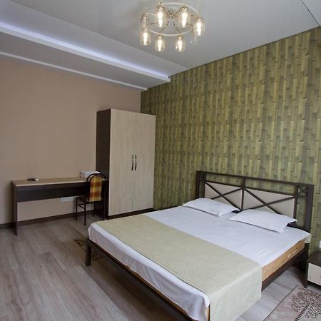 Center Hotel Bishkek Exterior photo